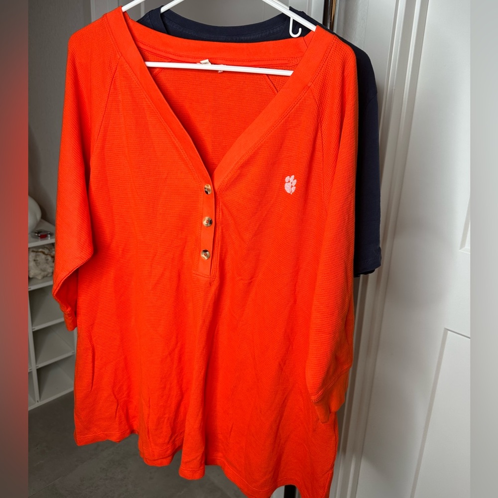 set of 2 men's T-shirts, size  XL  (c113)